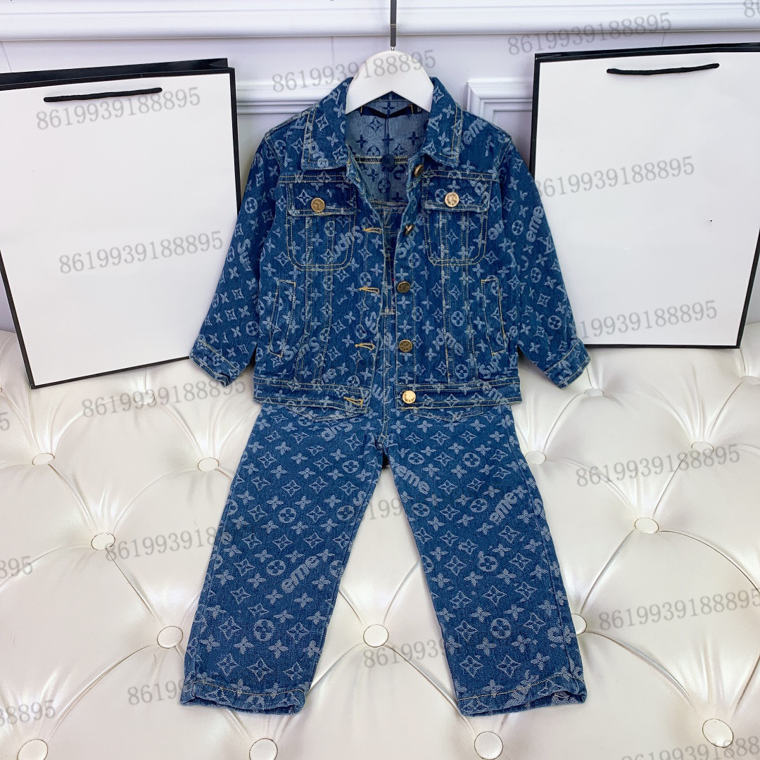 

luxury kids jeans jacket + Overalls trousers sets childrens autumn long sleeve tracksuit clothing set girls winter coat, White