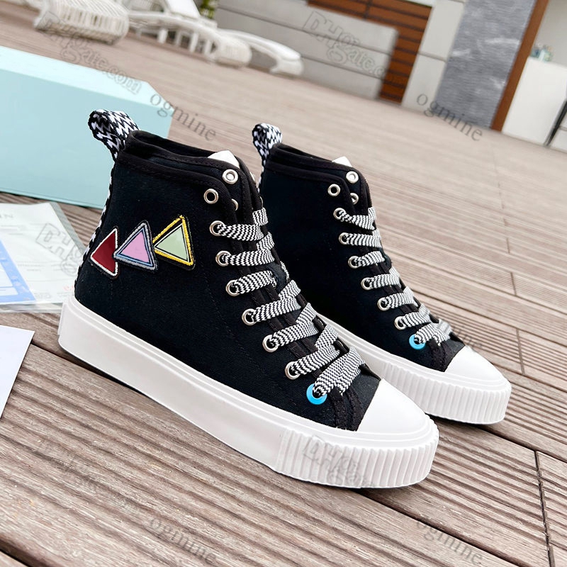 

2022 Designer woven Lace-up casual shoes fashion mens womens sneaker embossed nylon Canvas shoe Rubber platform sole women lady LEATHER CURB sneakers With Box, Hello