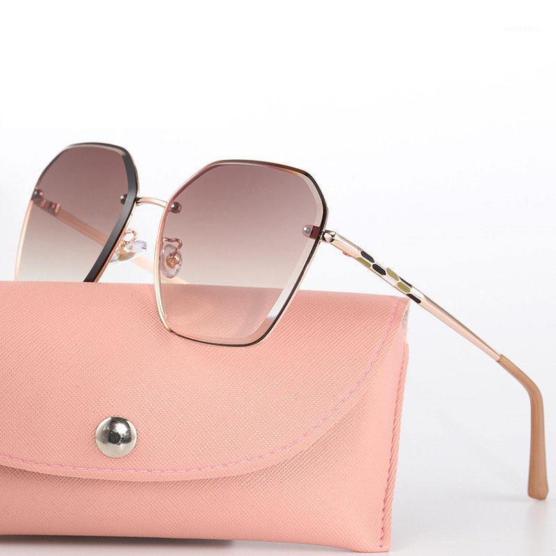 

Sunglasses 2021 Polarized Women Vintage Luxury Rimless Woman Retro Gradient Sun Glasses Shades For UV400 Oculos