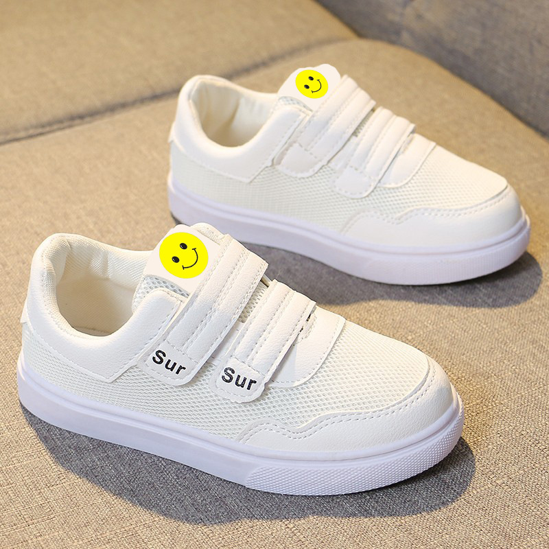 Automne et été 2021 Nouveau Mignon Polyatile Motif Filles Petites Chaussures Blances Boys Casual Velcro Chaussures