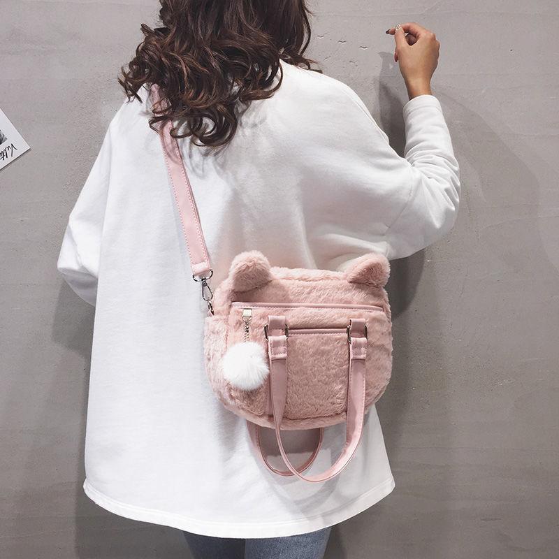

New plush cat ear shoulder bag in autumn and winter, Black