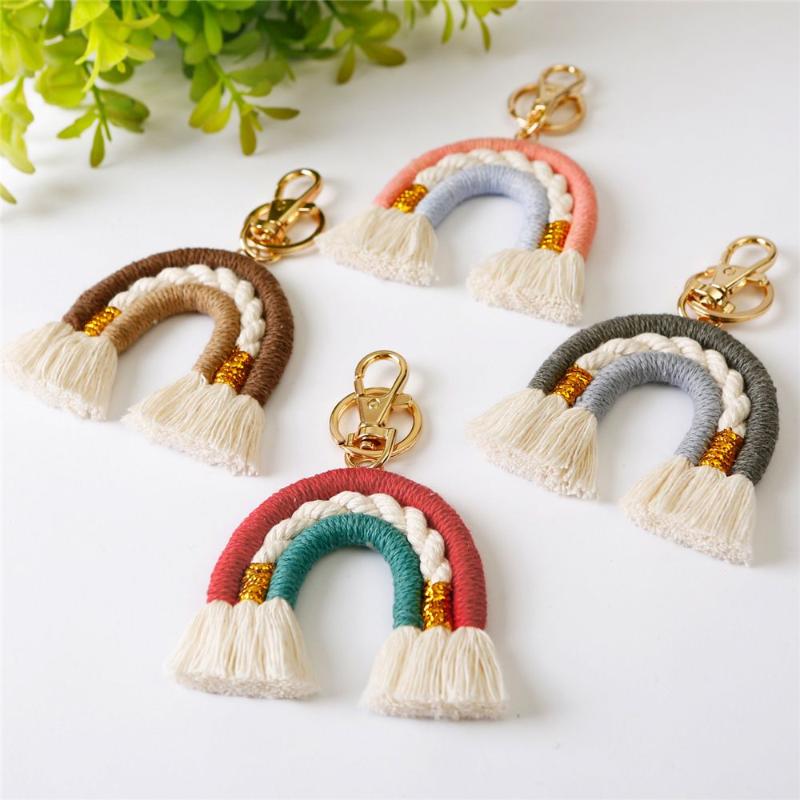 

Keychains Boho Rainbow Tassel Woven Keychain Car Keyring Holder Bag Wallet Purse Decor Art Key Chain Auto Interior Accessories