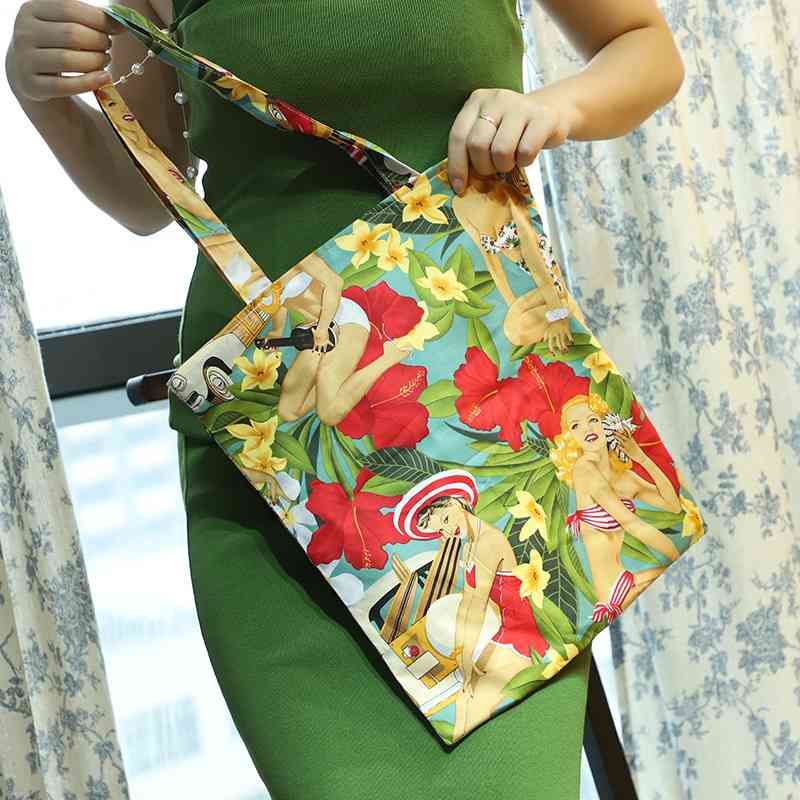 

Fashion flower canvas female 2021 new college students' hand messenger single shoulder bag, Green