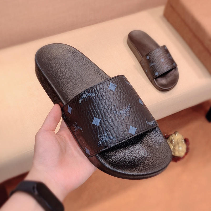 

Mens Womens Paris Summer Sandals Beach Slide Lightweight Home Slippers Outdoor Travel Black White Flat Scuffs Sliders Fashion Leather Rubber