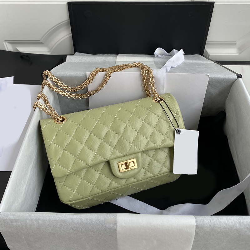 

Autumn and winter official newest original factory imports fetal cattle 8880 fashion bags Double flap can close the square bag perfect