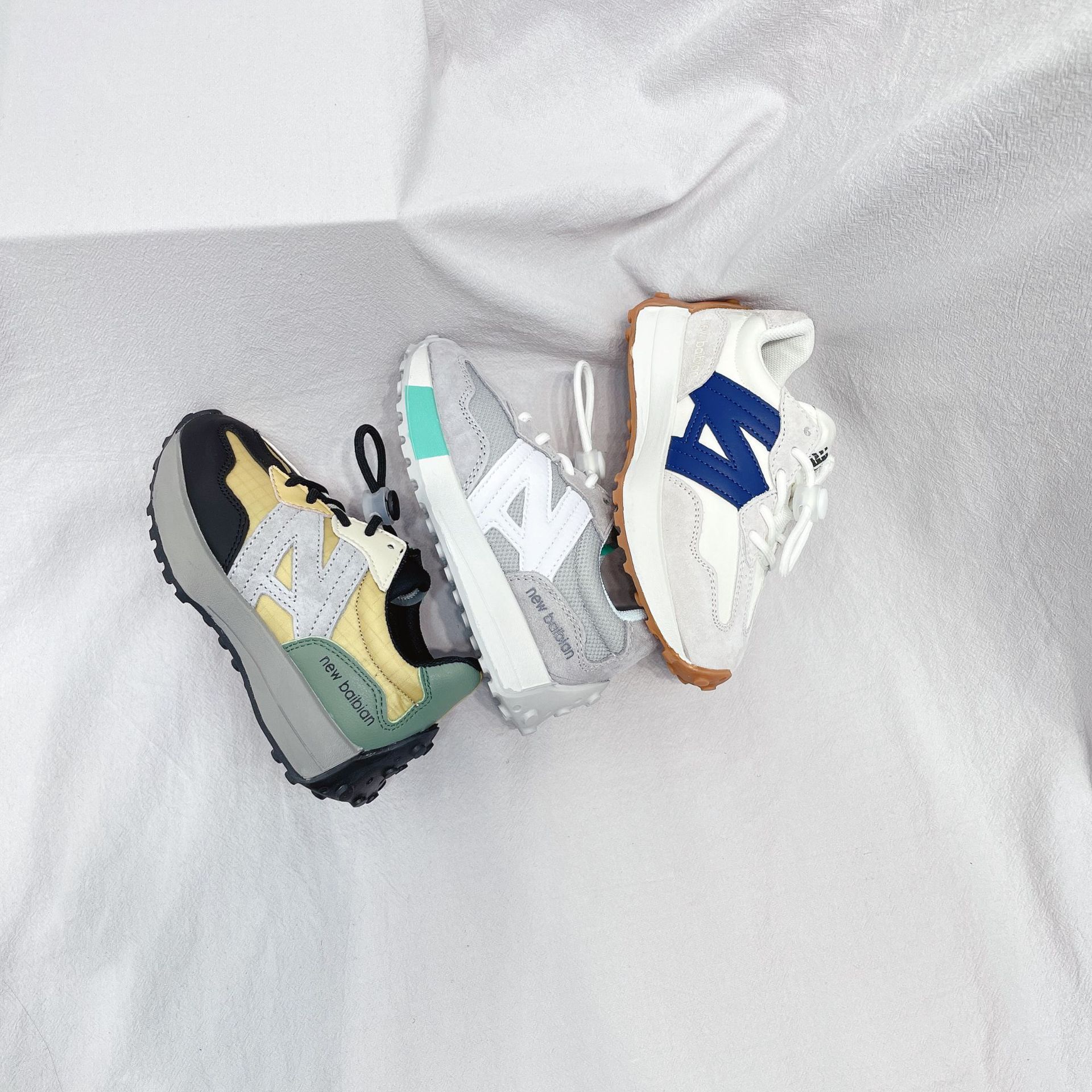 

Children's sports boys and girls fashion letters breathable old shoe one-step running shoes 26-37 k31, Extra shipping