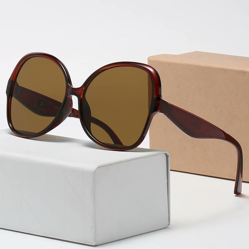 

20 Designer Sunglasses 3903 Popular Women fashion sunglass Square Summer Style Sonnenbrille Full Frame eyeglass UV Protection eyegla Come Wi, White;black
