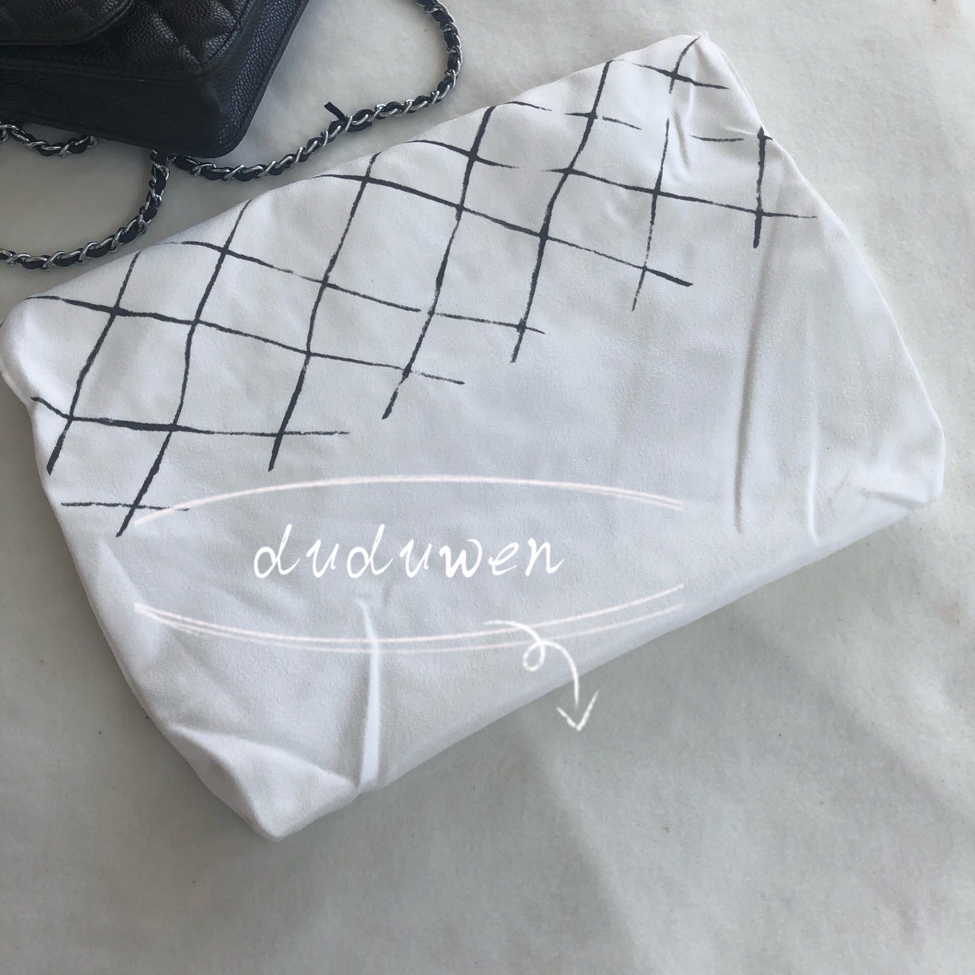 

Gift Wrap velvet white classic dust bag storage case 2C package wrapping bag to fashion C bags packing