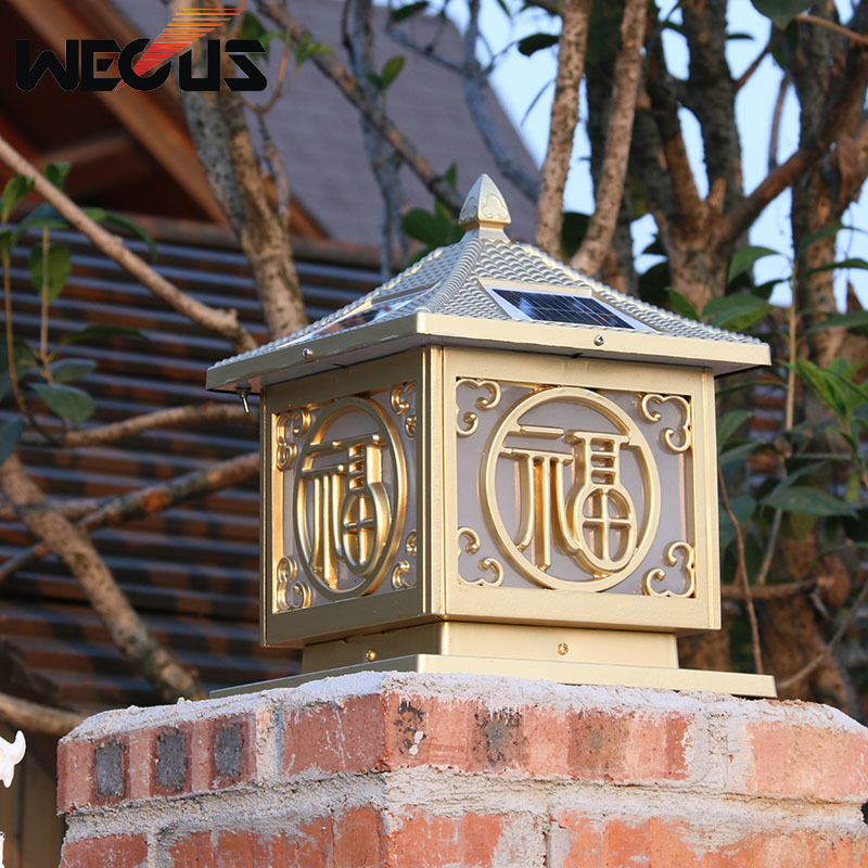 

2021 New Solar Retro-european Headlamps, Outdoor Lights, Villa Dwaterproof Garden Wall Water, 23x25x30cm L51s