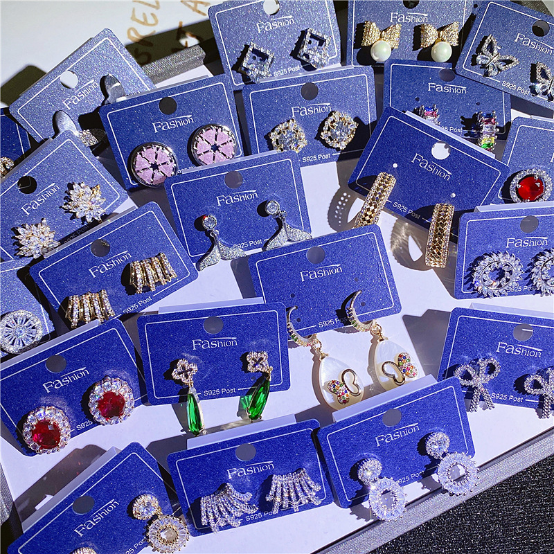 

Micro Inlaid Zircon Studs Diamond Bowknot Small Animal Stud Student Earrings Wholesale