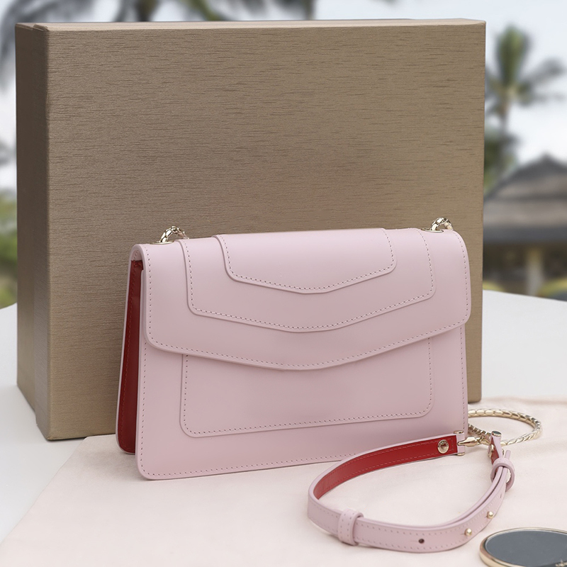 

New style shoulder bag 3810298 Rose smoothed calf skin Both sides are decorated with rouge jasper smooth calfskin Fashion Atmosphere Pack