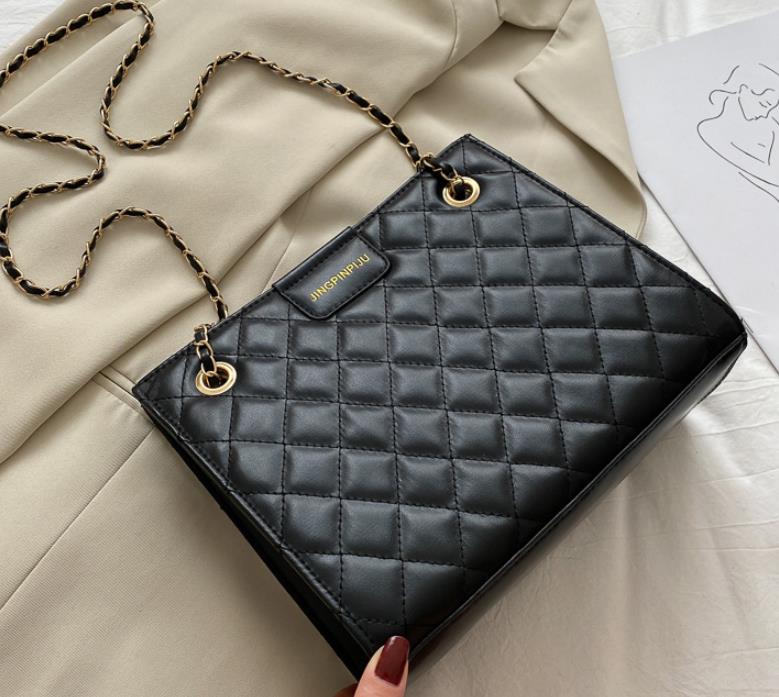 

Bag Women's Autumn 2021 New Fashion All-Match Rhombus Embroidery Thread Chain Bag Women's One-Shoulder Diagonal Bag, Black