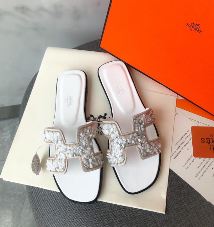 

2021 Designer Luxury Women H Sandals Flat Heel Classic leather Platform Fashion Casual Shoes Top Quality With Box Size 35-42, Color 25