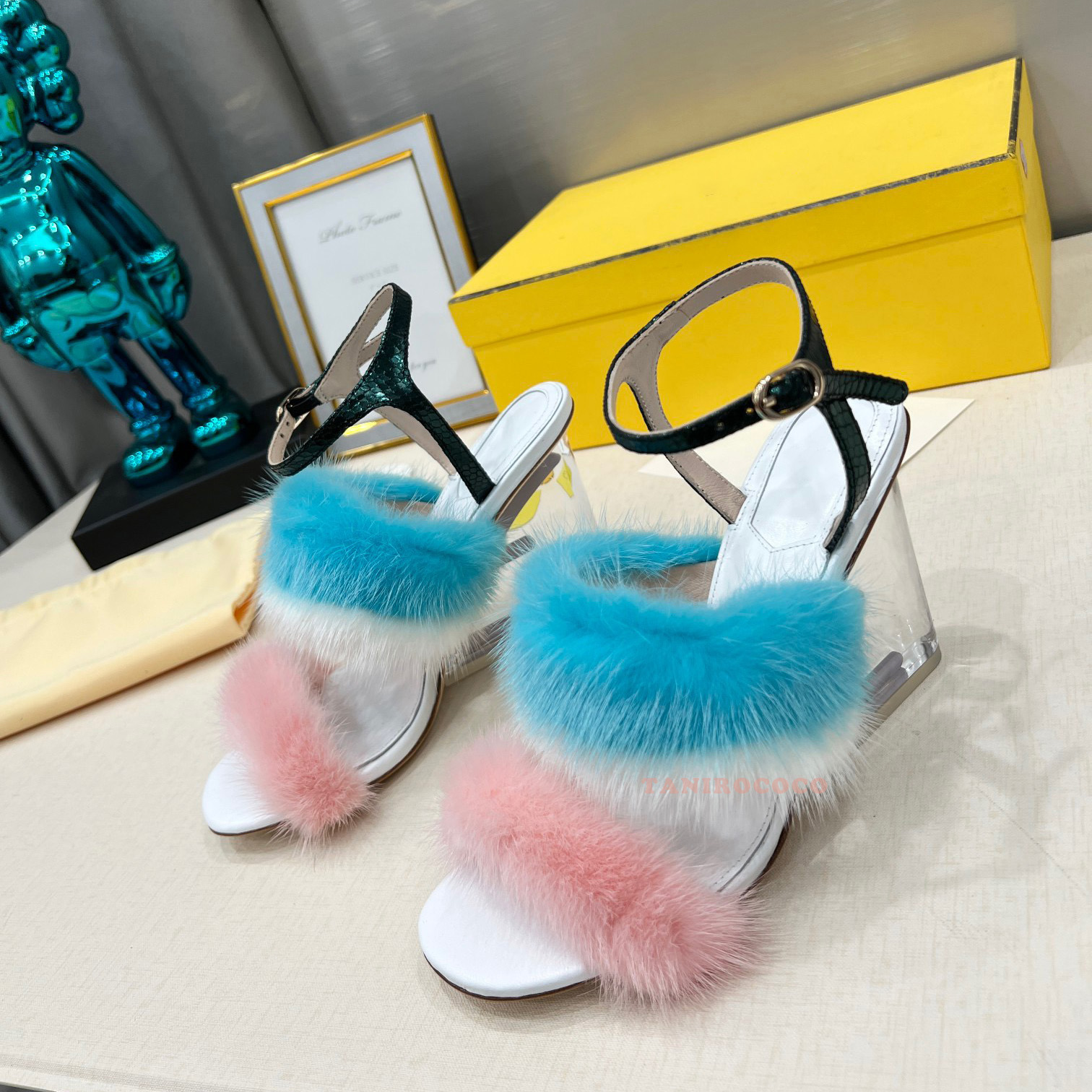 

First Pink mink high-heeled Fur sandals Clear transparent high heels open toes Ankle-strap snakeskin leather sandal for women luxury designer shoes factory footwear