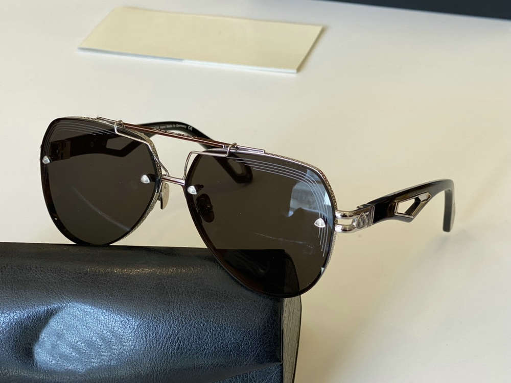 

2021 Trendy Oversize Maybach Sunglass Women Luxury Fashion Gradient Rimls Shaded Big Metal Frame Square Sun Glass MenLAWV