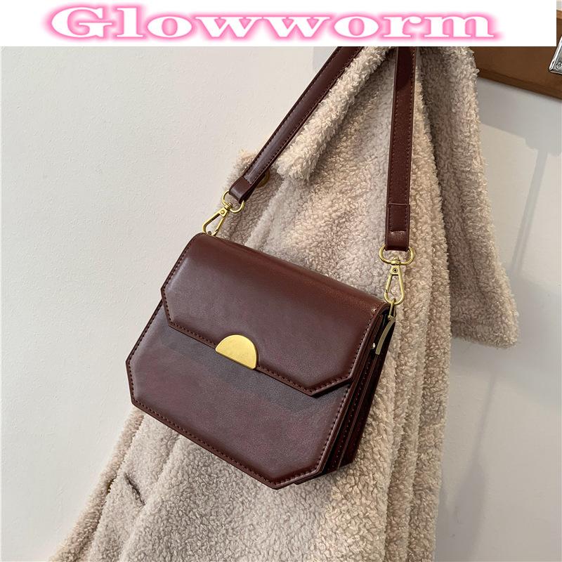 

New Simple Retro Solid Color Shoulder Messenger Bag, Black