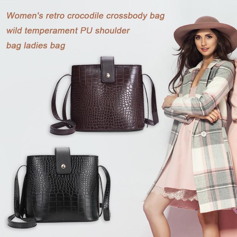 

Crocodile Leather Crossbody Handbag Fashion Women Retro Shoulder Messenger Bag Lightness Portability Convenient Carrier, Black