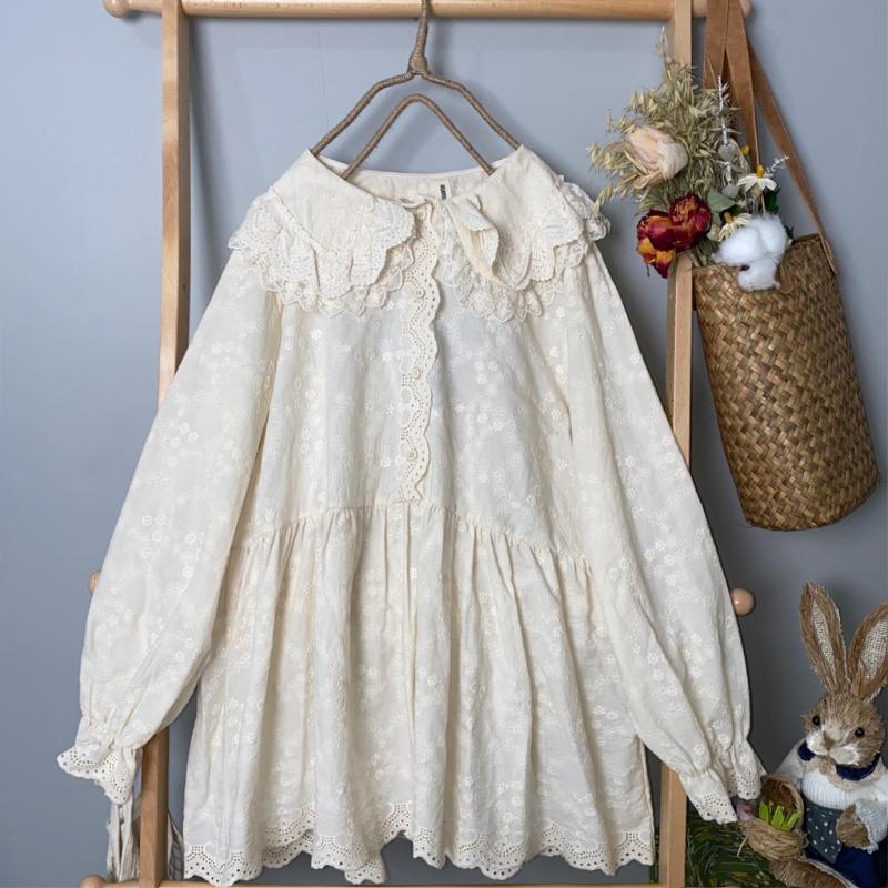 

Women's Blouses & Shirts Autumn Women Blouse Japan Style Literary Fresh Embroidery Long Sleeve Cotton Linen Loose Shirt, Beige