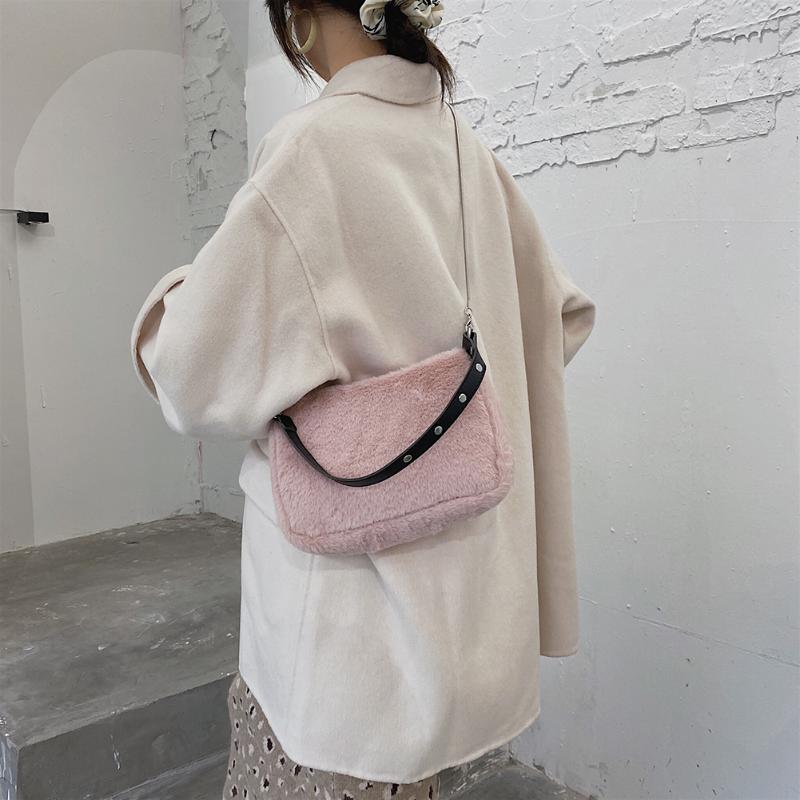 

New Autumn Winter Soft Plush Shoulder Bags For Women 2021 Solid Color Underarm Bags Female Crossbody Soft Warm Fluffy Totes, Black