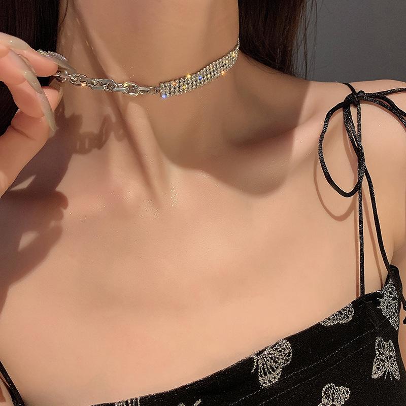 

Chokers Luxury Titanium Steel Chain Shiny Crystal Zircon Necklace For Women Splicing Design Sexy Party Link Choker 2021 Trend Jewelry