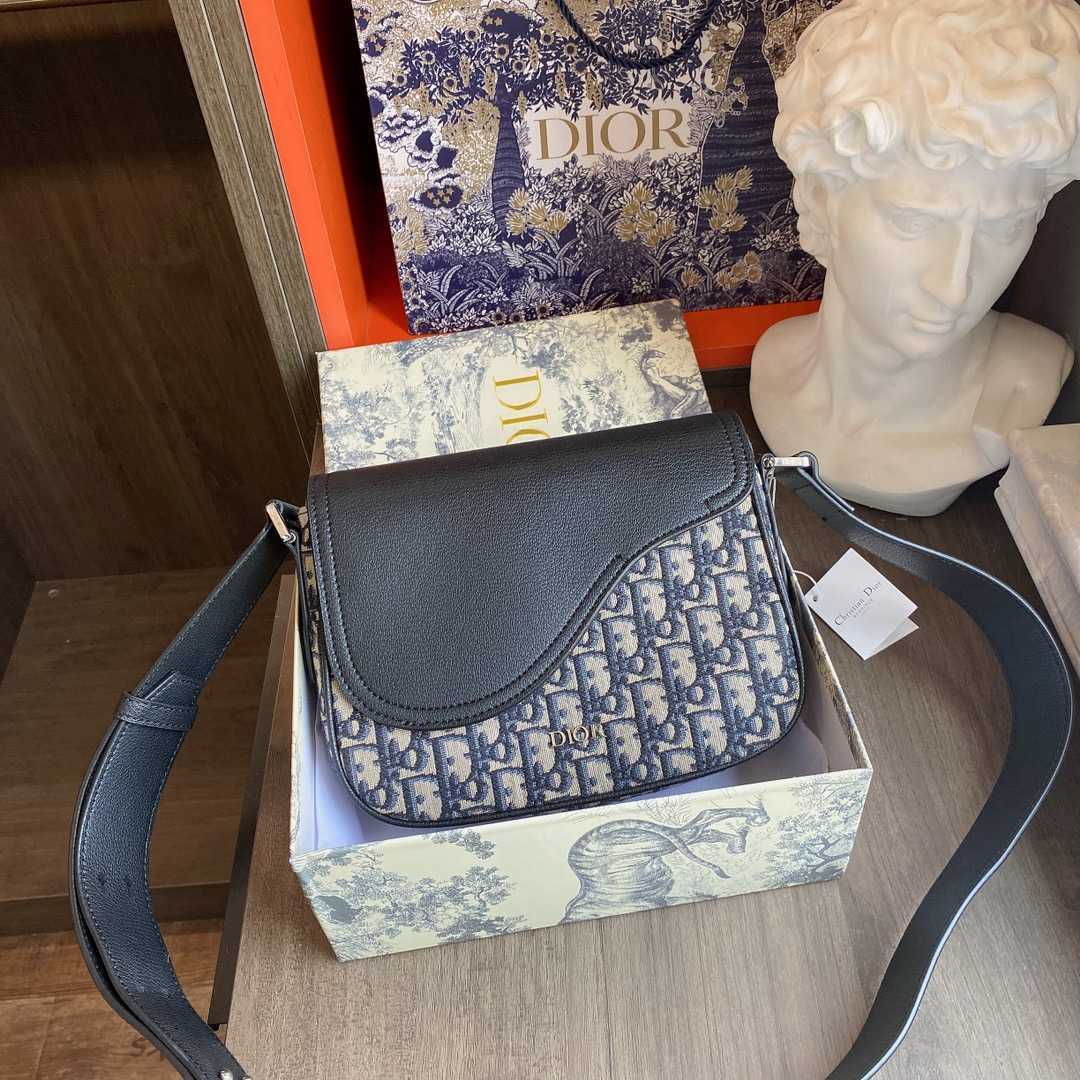 5A + Quality Dr "Portefeuilles Besace Saddle Messenger Sacs Designers Designers Luxurys Sacs à main Médecins Hommes Femmes Épaule Épaule Bandouli
