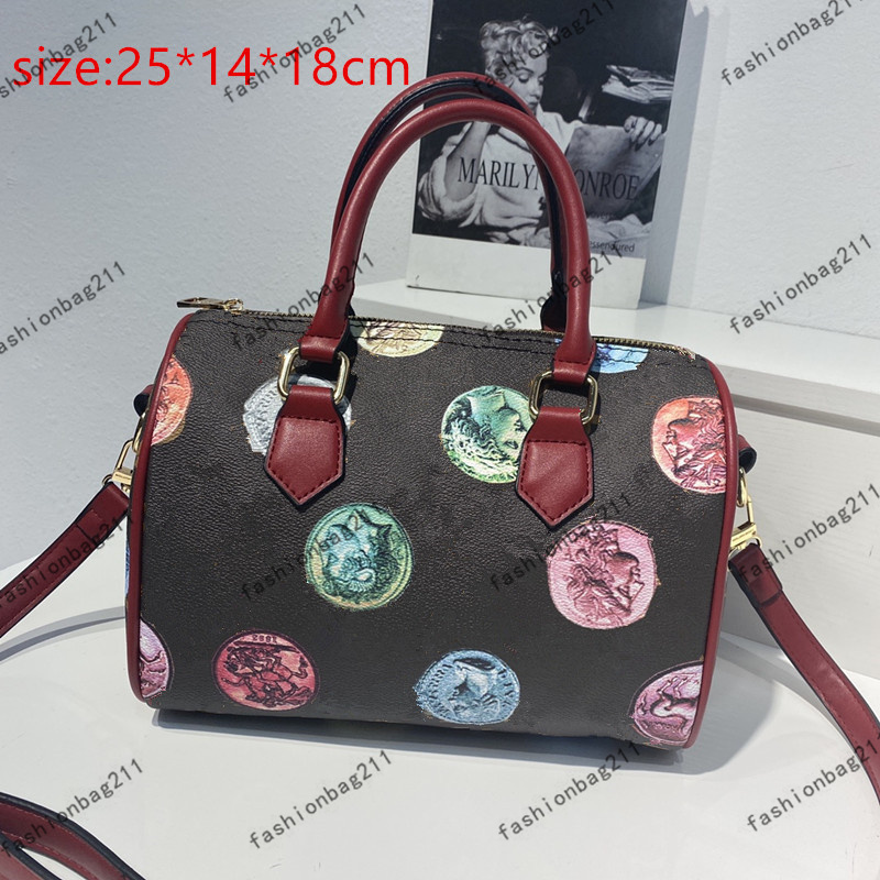 

Women Luxurys Designers Bags 2021 ladies love pattern Fashion handbag diagonal Boston shoulder bag, Please choose the color and style you li