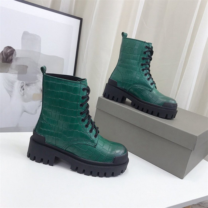 

Genuine Leather Women Ankle Boots Lace-Up Crude Low Heel Round Toe Winter Warm Fur Mixed Colors Fashion Platform Soft Booties, Black