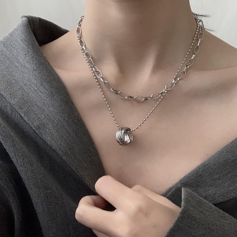 

Chains Multilayer Annulus Necklaces For Women Vintage Silver Color Sexy Clavicle Chain Necklace 2021 Korea Fashion Jewelry