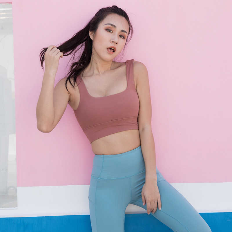 

Sports Underwear Women Gathered Shaping Yoga Vest Bra Shockproof Running Fitness Workout Gym Tank Tops, Black