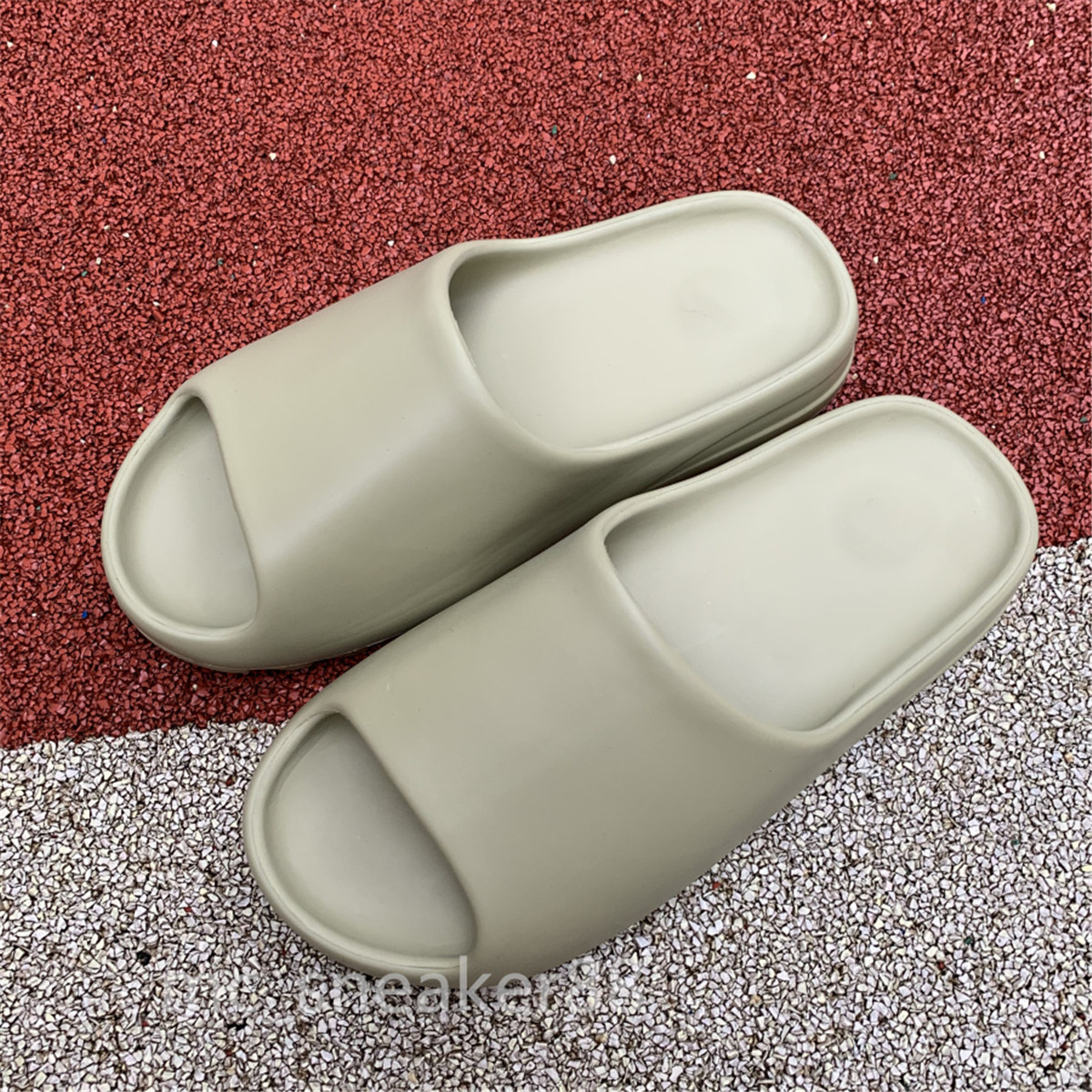 

2021 New Kanye West Sandal Slipper Men Women Fashion Triple Black White Bone Resin Desert Sand Slides Sandals Shoes size -45, Top quality