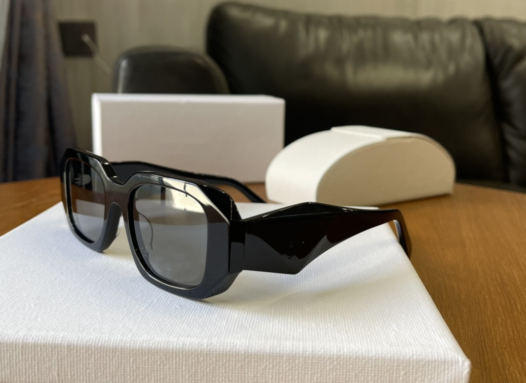 

2022 Sunglasses For Men Women Summer 17WF Cat Eye Style Anti-Ultraviolet Retro Plate Full Frame Fashion Eyeglasses Random Box