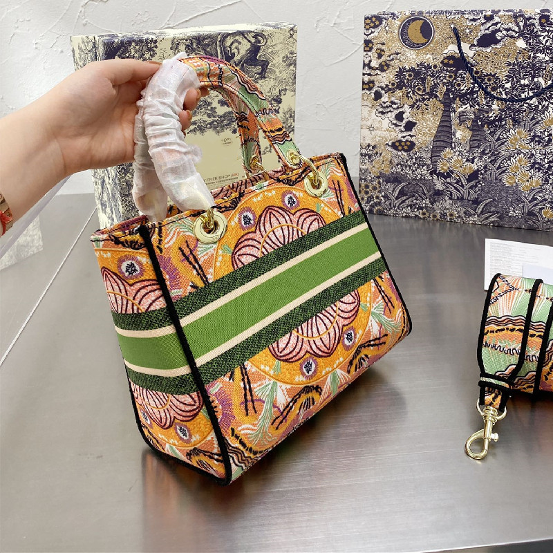 

New arrival Lady D-Lite designer bag handbag fashion designer classic high quality luxury brand ladies bag sac de luxe femme moc, 1 with logo