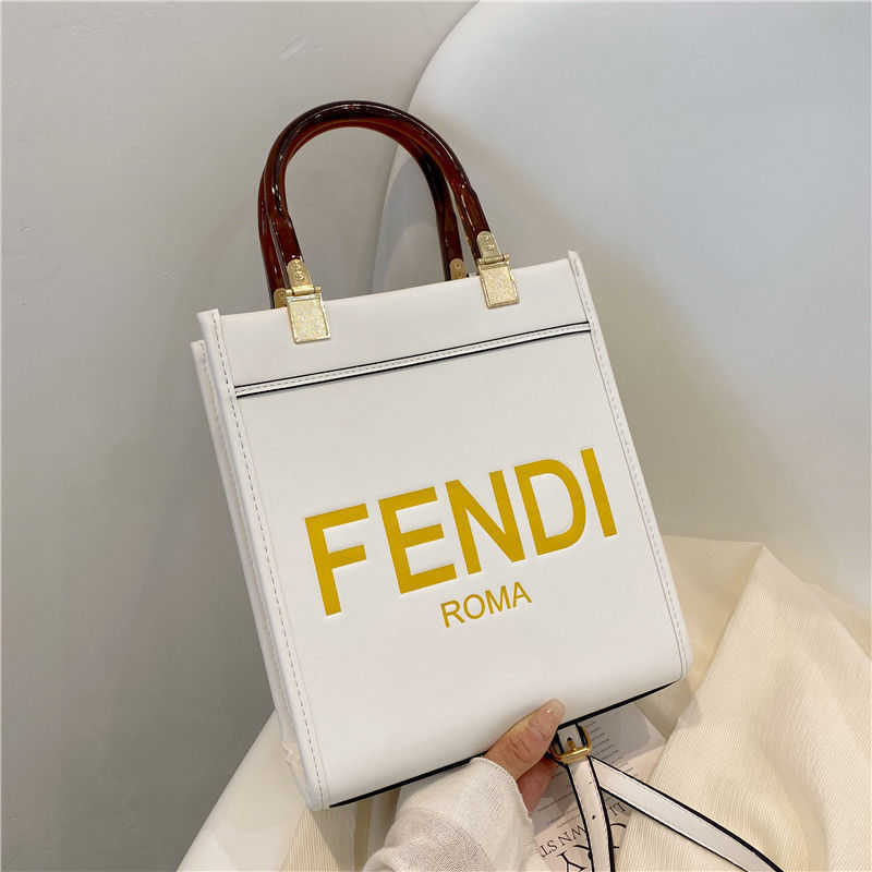

Women Luxurys Designers Bags 2021 designer handbags Multi Pochette Crossbody Bag Zhouzhoubao123 Louisbags_18 Hanghhangbag Hand This year's p