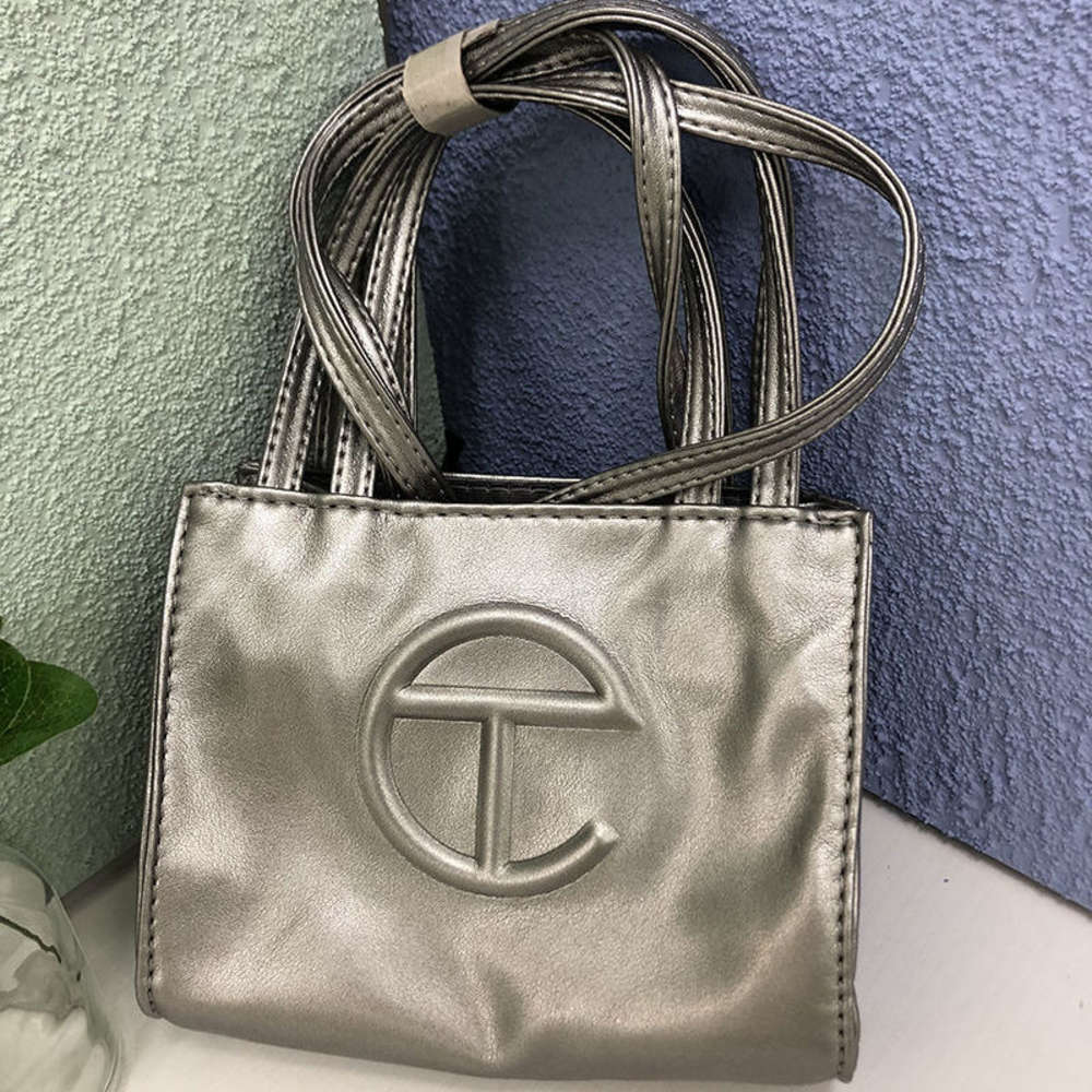 telfar bolsa silver