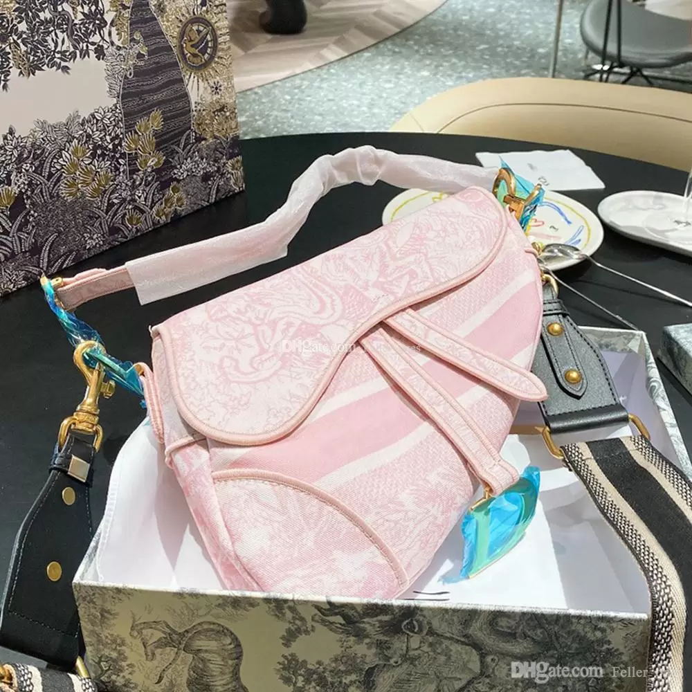

Wholesale Top Quality Designer Bag Women Fashion Gold Metal Saddle Pochette Handbags Female Crossbody Handbag Shoulder Phone Vintage Bags Purse with Box, Sky blue