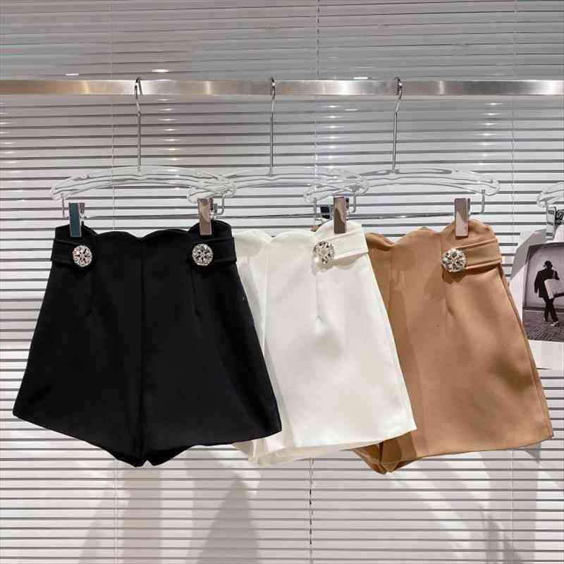 

Spring Diamond Waist Design Elegant Women Shorts Solid Color Three Point Fashion Suit, White;black