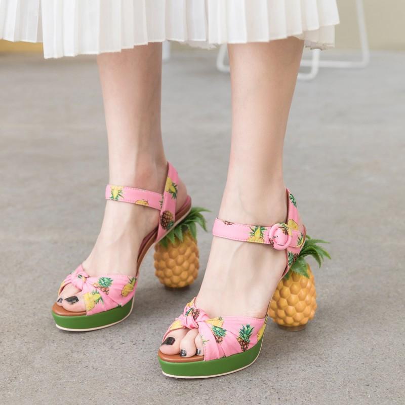 

printed leather round head waterproof platform ankle buckle 2021 summer new color matching super high heels pineapple sandals, Black