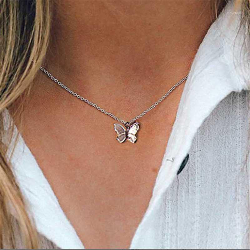 

Chains Boho Vintage Necklace Gold Silver Color Butterfly Pendant Women Simple Short Clavicle Chain Jewelry Gift