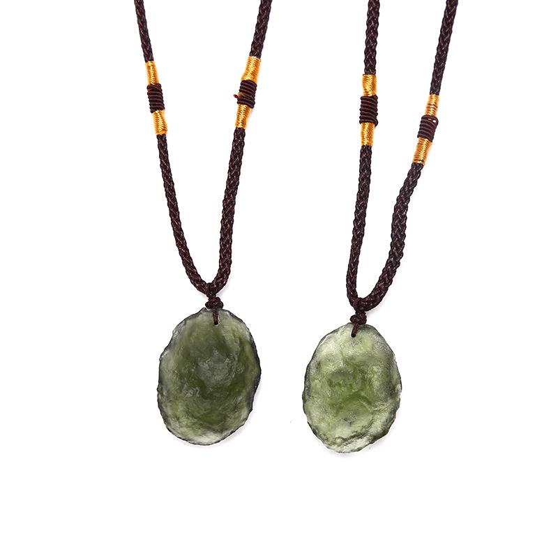 

Pendant Necklaces 1pc Natural Crystal Green Gem Moldavite Meteorite Glass Necklace Stone