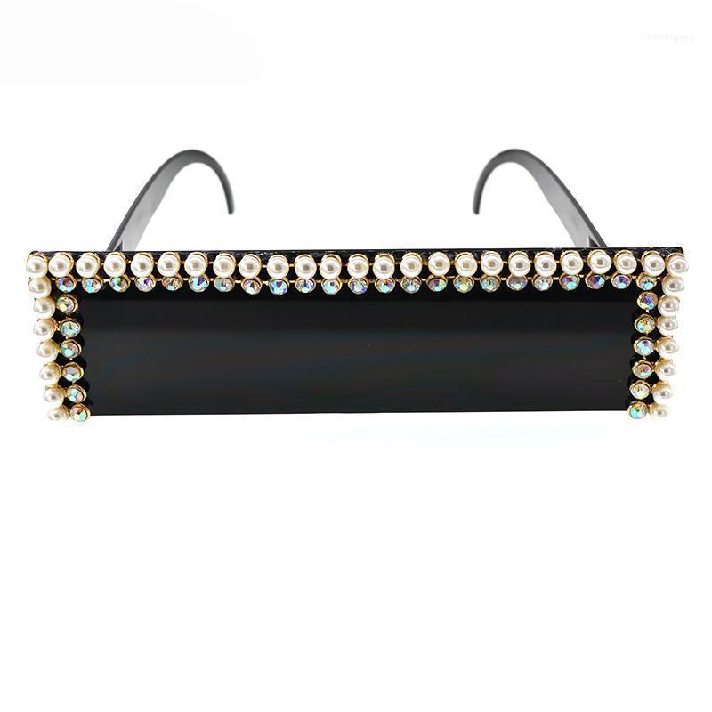

Sunglasses Fashion Ladies Sunglass Luxury Women Brand Designer Sexy Square Pearl Frame Sun Glasses Female Shades For Party1