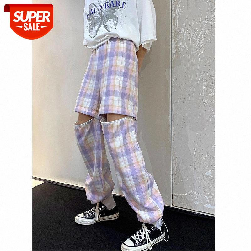 

two wearing plaid pants women 2020 new summer thin section Korean loose loose straight retro shorts zipper slim casual pants #Kk4h, Black;white