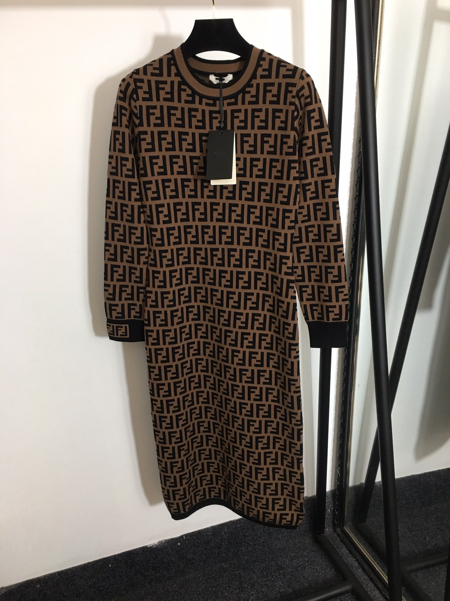 

2021 New O Neck Fashion Print Milan Runway Dress Designer Dress Brand Same Style Dress 0302-29, Brown