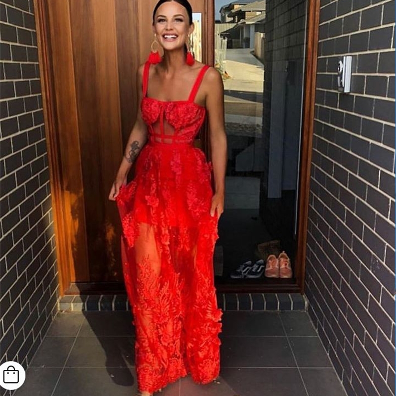 

Celebrity High Quality Red White Black Lace Sleeveless Hollow Out Long Rayon Bandage Dress Evening Party Elegant Dress 210309