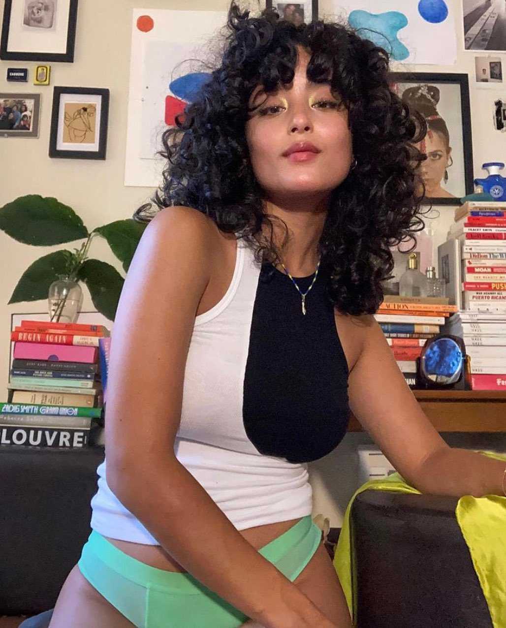 

QuanRun Casual Women Sleeveless Contrast Color O Neck Slim Tank Top Sexy Bodycon Vest Fashion Femmal Tops Streetwear 210604, Red