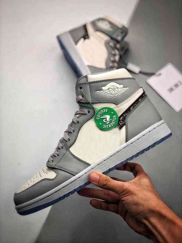 

Shoes Released Authentic Og Low Men Women Wolf Grey Sail Photon Dust White Original Bag Cn8607-002{category}, Bubble wrap packaging