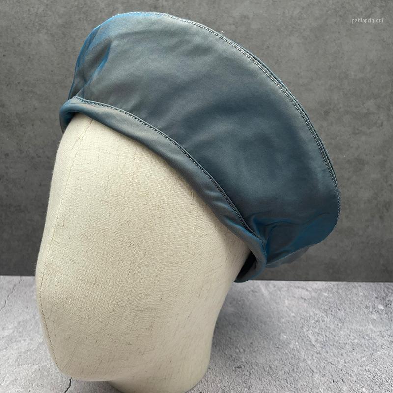 Bérets 2021 printemps féminin et automne couleur solide rond béret japonais simple polyvalent peintre chapeau soleil soleil