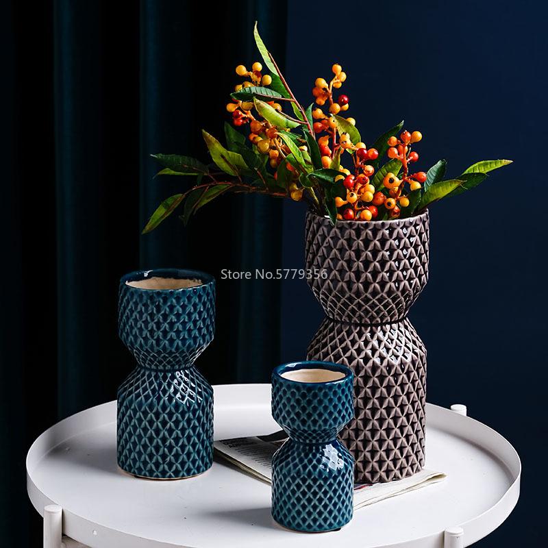 

Nordic Fashion Classic Coloful Ceramic Vase Retro Vase Container Simple European Mediterranean Gradient Handmade Ceramic