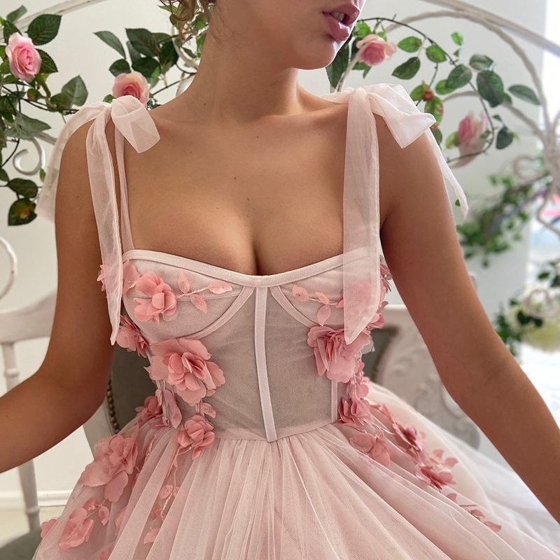 

2021 New Pink Flowers Arabic Dubai Evening Elegant y Straps Pleated Long Prom Party Gowns Vestidos De Feast Xsq7, Purple