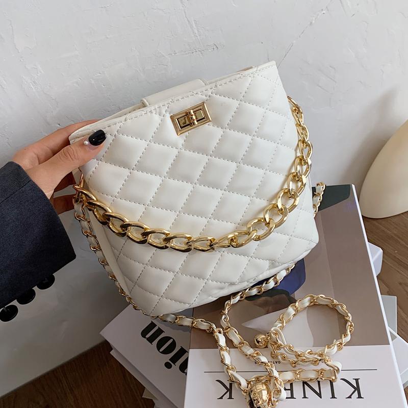 

Lattice Chain Tote Bucket Bag 2021 Summer New High-quality PU Leather Women's Designer Handbag Chain Shoulder Messenger Bag, Black