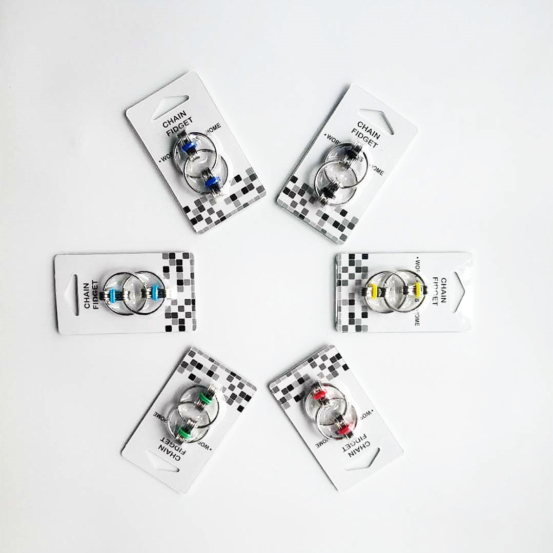 

New Key Ring Fidget Toy Flippy Chain Metal Finger Toy Keyring Chain Decompression Toys Relieves Stress Hand Fidget Spinner for Kids Adults